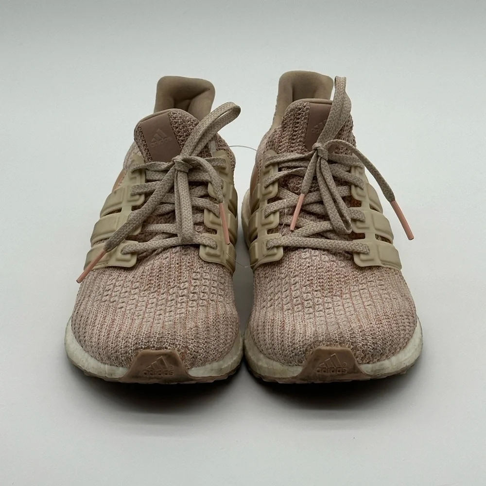 Adidas UltraBoost 4.0 Womens Size 8.5 (BB6497).‎